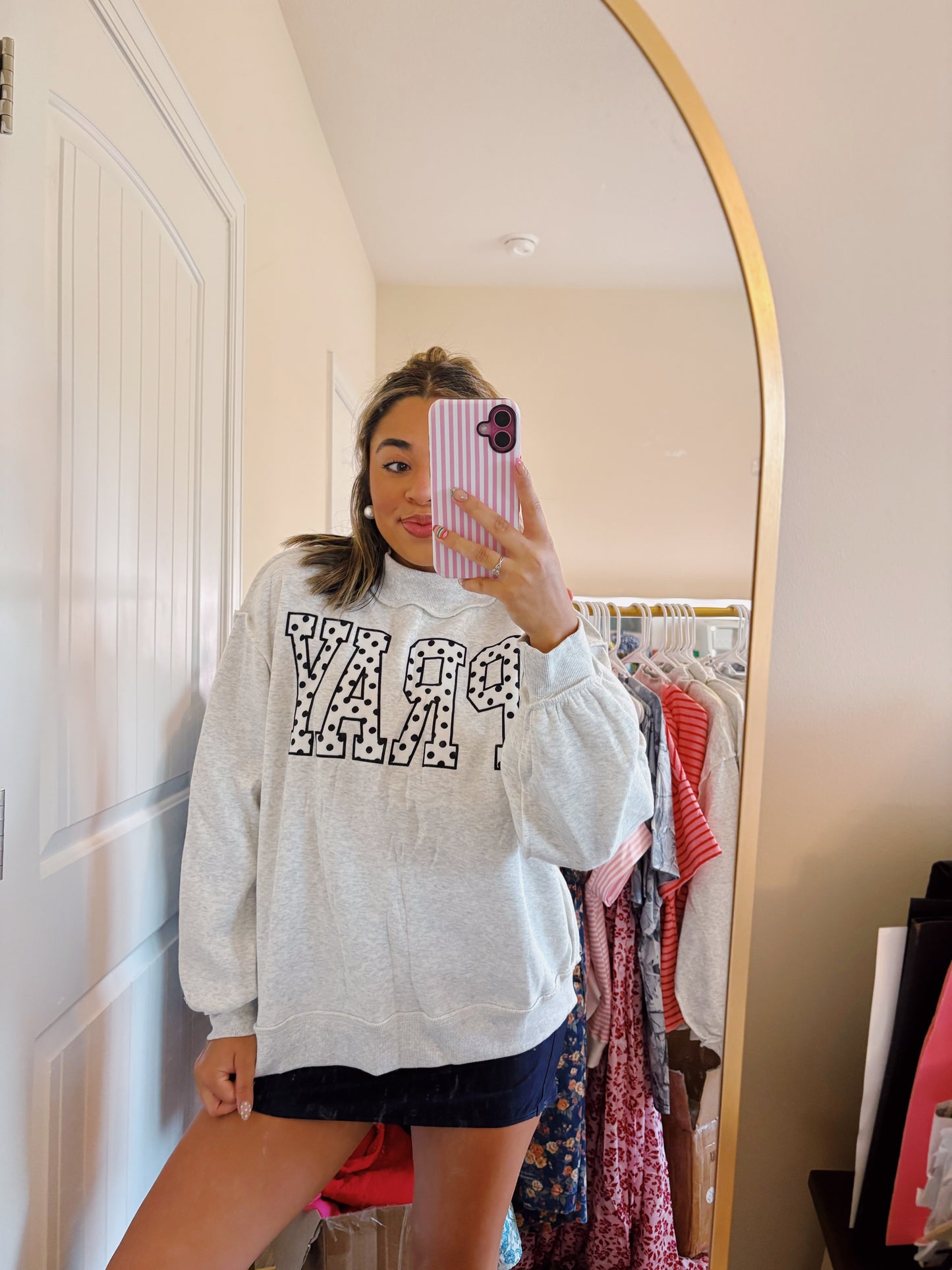 Pray Mock Neck🤍