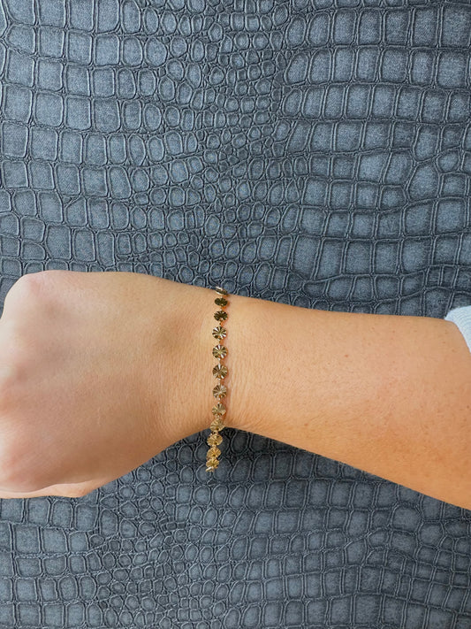 Golden petal bracelet