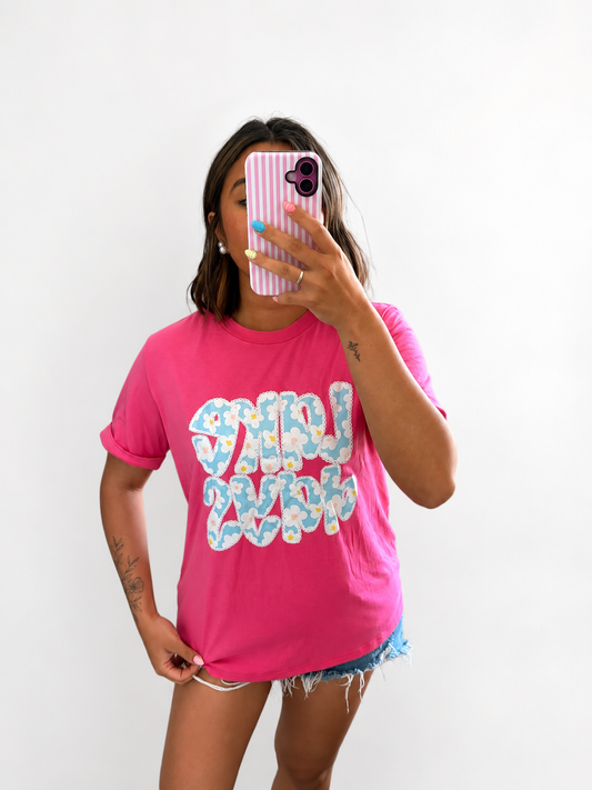 Lake days graphic tee